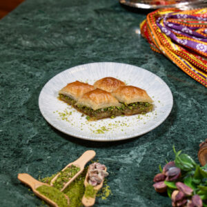 Cevizli Tereyağlı Geleneksel Baklava
